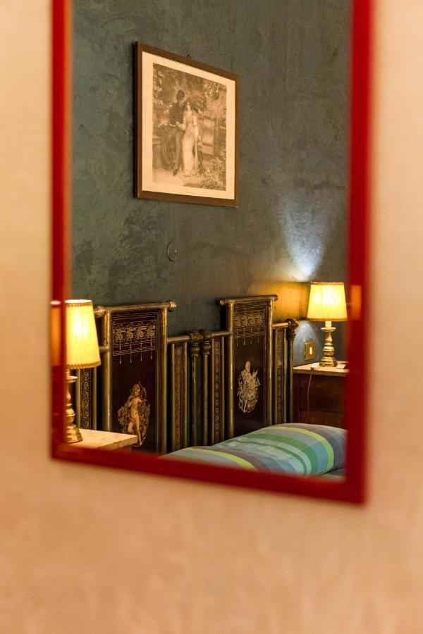 Albergo Centrale Скано Екстериор снимка