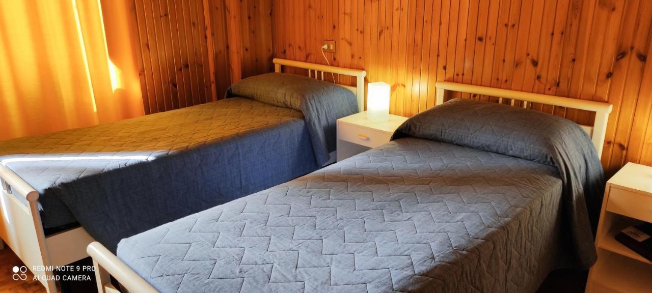 Albergo Centrale Скано Екстериор снимка